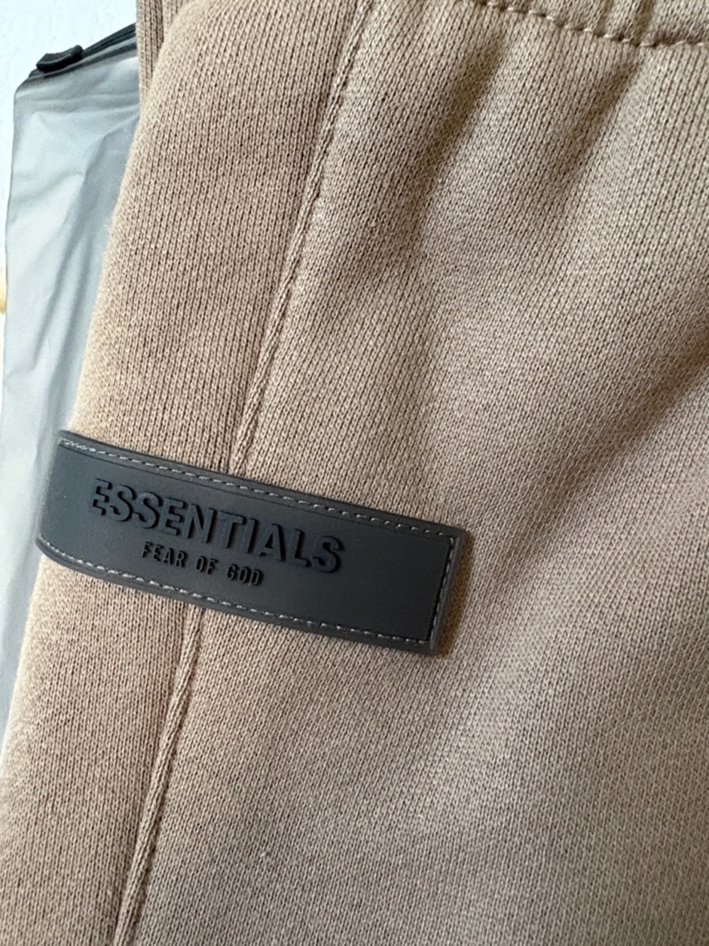 NEW Essentials Fear of God RELAXED Fit Sweatpants Wood SS22 AUTHENTIC 💯 - Picture 4 of 7